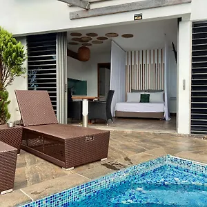 Appartement By The Pool, Fa'a'ā